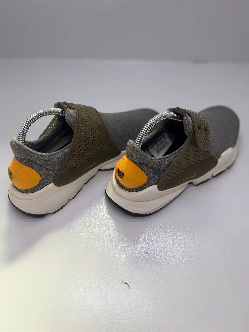 Nike Sock Dart SE Gold Leaf Dark Loden Slip On Sneakers women's size 8 EU 39